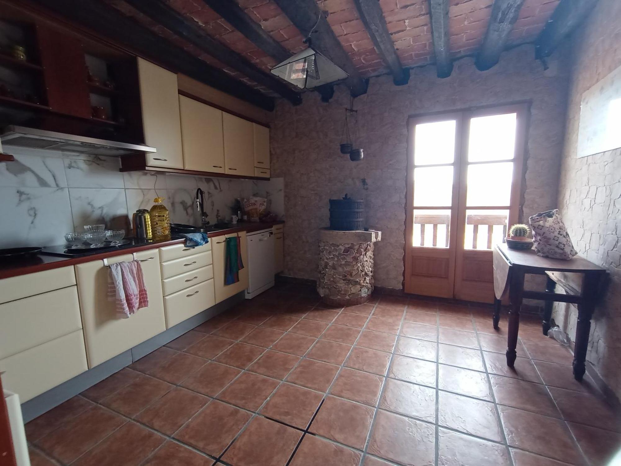 Tranquil And Spacious Townhouse In Historical And Picturesque Cervera Del Maestre Екстериор снимка